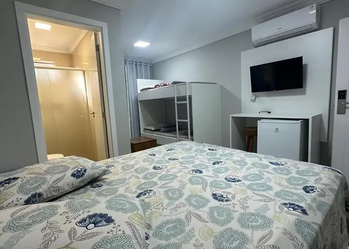 Bouganville Guest House Bc